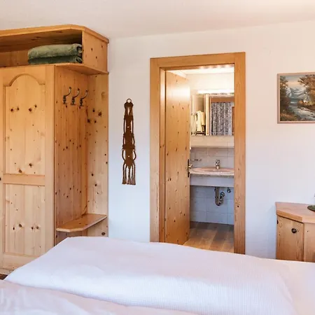 Bed & Breakfast Landhaus Gemsenblick 3*